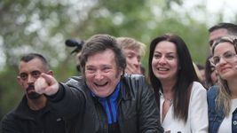 cientificos del conicet la plata estan preocupados por una nueva fuga de cerebros si gana milei cientificos del conicet la plata estan preocupados por una nueva fuga de cerebros si gana milei