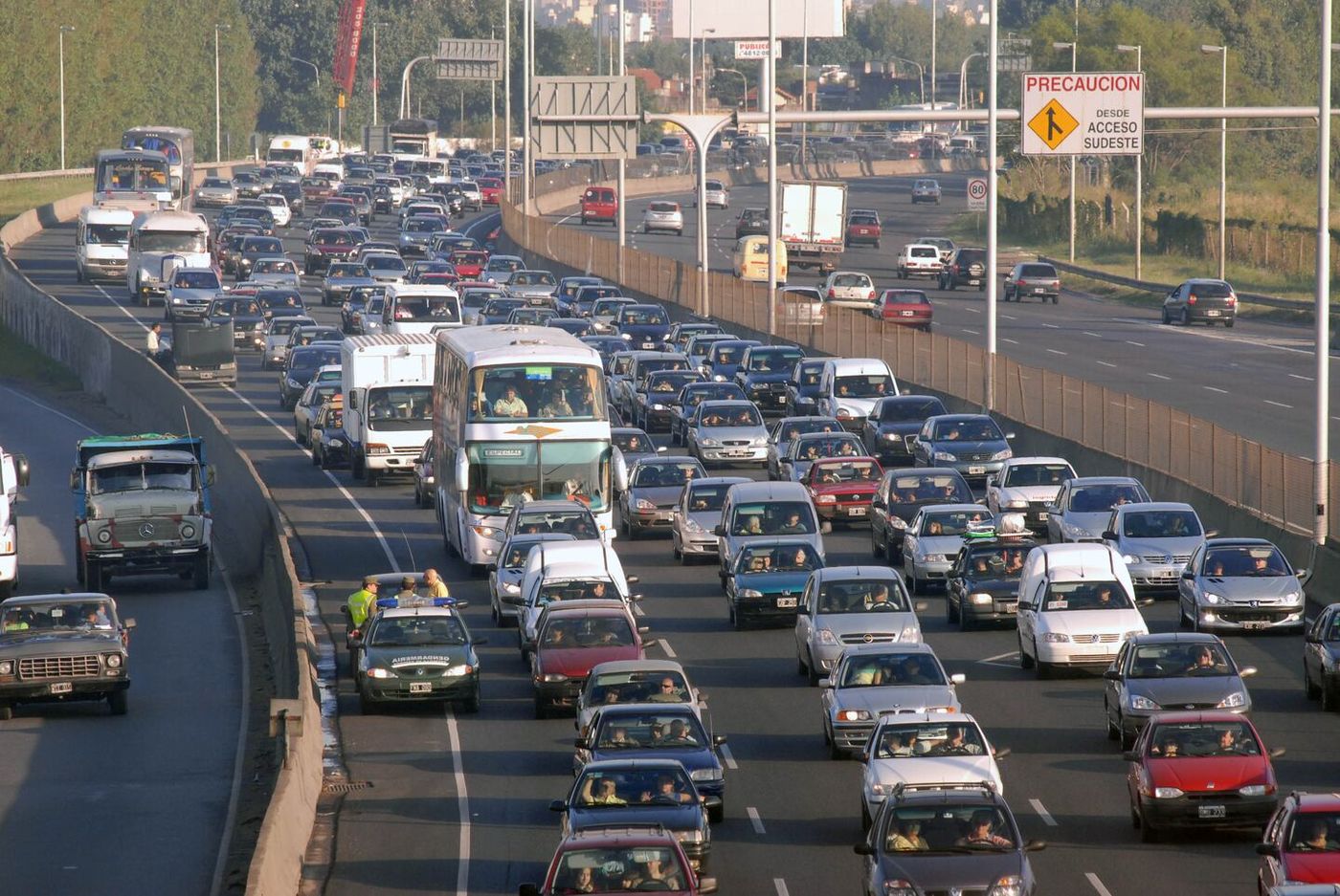 Autopista tránsito (1).jpg