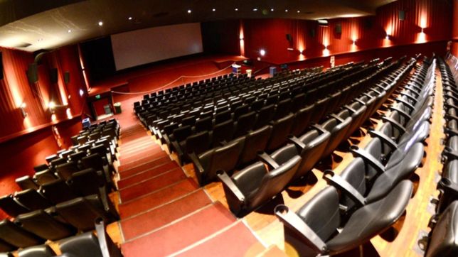 carteleria, precios y protocolos: todo lo que hay que saber sobre la vuelta de los cines