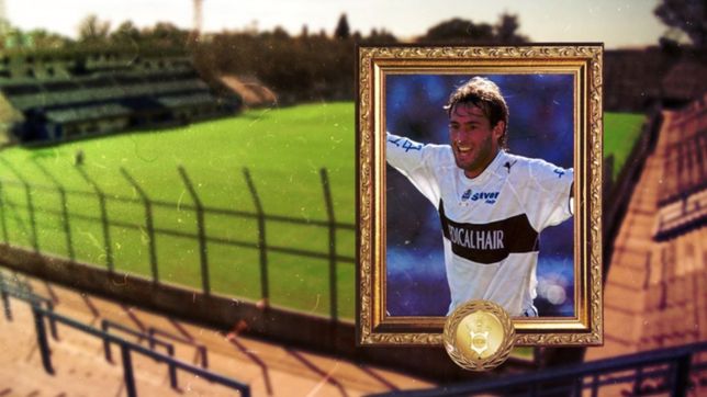 ¿que fue de la vida del turbo vargas? de goleador del lobo a disenador de ropa