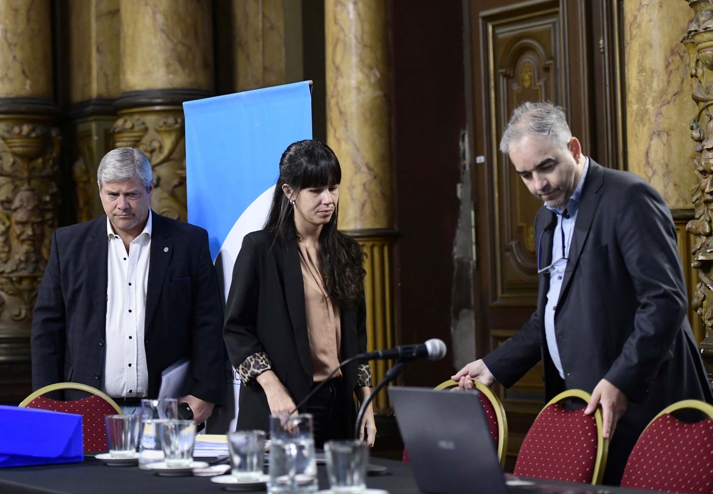 La presidenta de la comisión de Hacienda, Micaela Maggio, junto al secretario de Hacienda, Marcelo Giampaoli (derecha) La presidenta de la comisión de Hacienda, Micaela Maggio, junto al secretario de Hacienda, Marcelo Giampaoli (derecha)