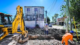 arranco la construccion de una red cloacal que beneficiara a 5.000 vecinos arranco la construccion de una red cloacal que beneficiara a 5.000 vecinos