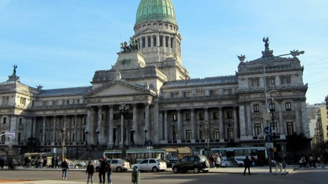 el congreso fue convocado a sesiones extraordinarias y tratara una bateria de proyectos