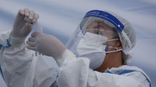 por segundo dia consecutivo hay mas de dos mil contagios de coronavirus en argentina