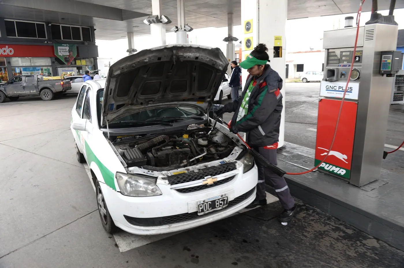 Con la actualización de los impuestos, se espera las naftas suban un 20% y el gasoil aumente alrededor de un 11%.