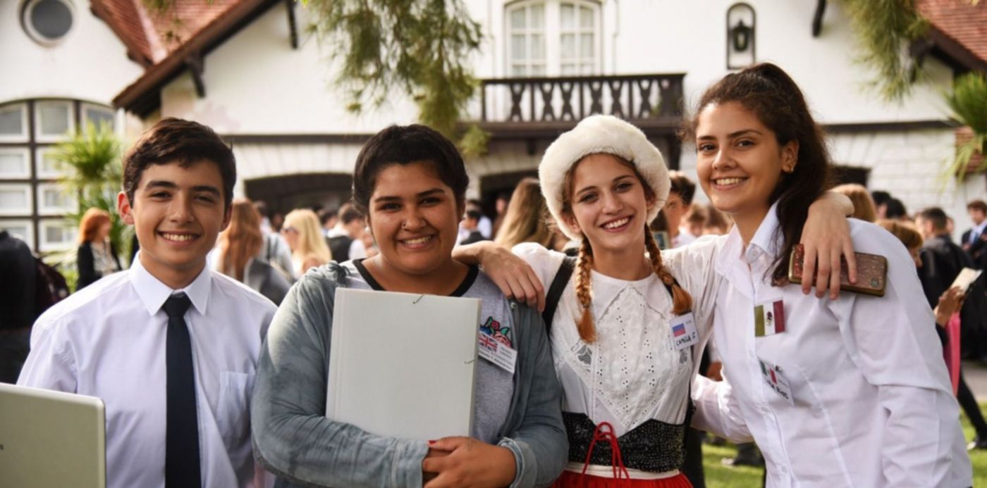 1524826847065.jpg?&cw=1920&ch=950