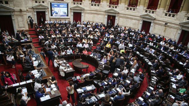 todavia sin acuerdos claves, arranca el debate articulo por articulo de la ley omnibus