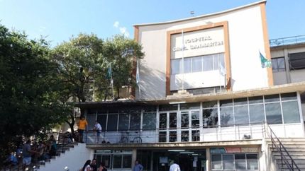 Un expolicía borracho apuñaló a su pareja en una casa de La Plata y terminó detenido