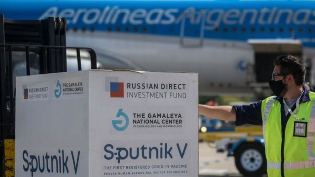 llego otro vuelo con mas sputnik v y argentina supero las 7 millones de vacunas