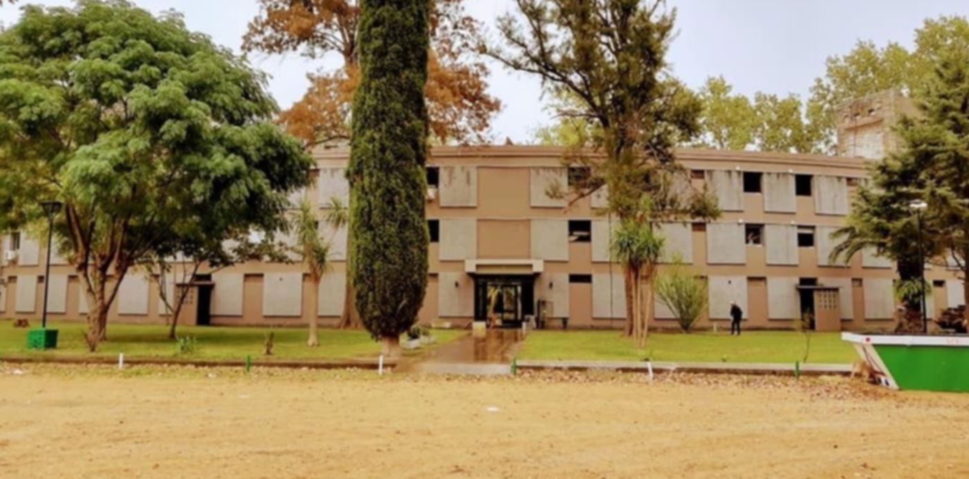 1584457659735.jpeg?x=7&y=149&ow=960&oh=720&width=948&height=474&rotate=0&scaleX=1&scaleY=1&&cw=1920&ch=950