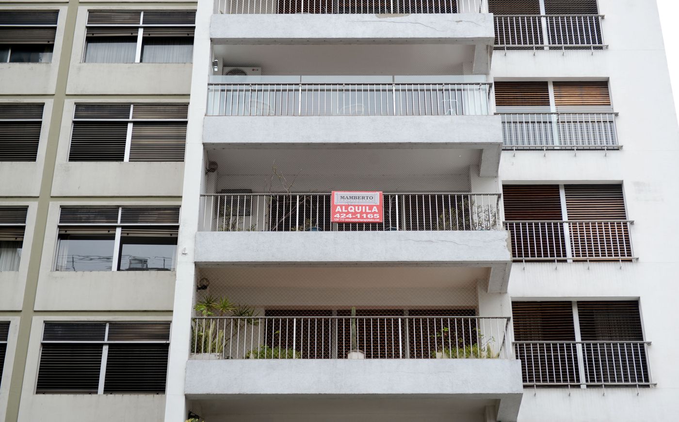 Economia alquileres venta inmueble casas departamentos Locales 4.JPG