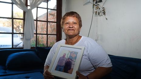 La viuda de Lolo Regueiro pidió que la causa por su muerte pase a un Tribunal Criminal de La Plata