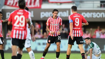 Eduardo Domínguez se despidió de Estudiantes con un triunfo en UNO