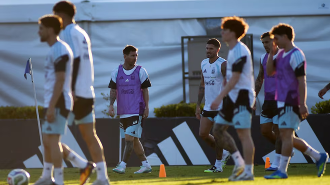 scaloni tiene una lista de reemplazos ante las posibles bajas en la seleccion