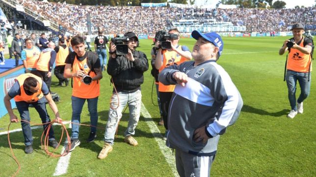 la contradiccion de maradona que mas le duele a los hinchas de gimnasia