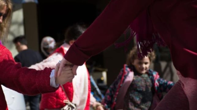 juegos, circo, bicis y ciencia: vuelve el corredor de las infancias al centro platense