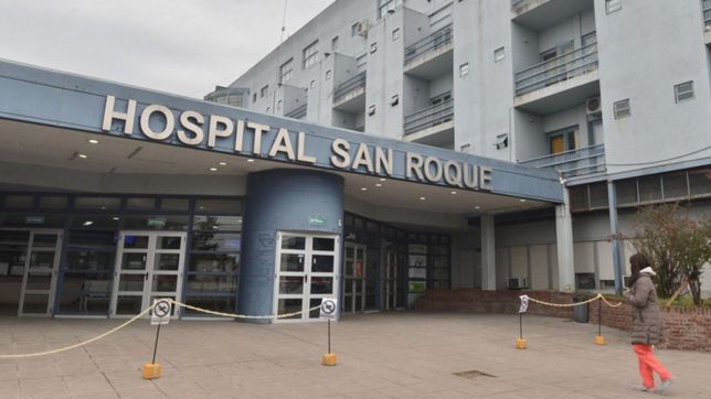 sangriento ataque en la plata: lo apunalaron por la espalda y termino internado