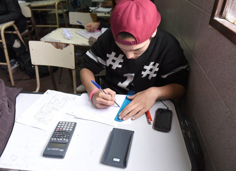 Aula Escuela Secundaria (1).jpg