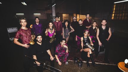 La Delio Valdez estrenó canción y prepara los dos shows en Atenas