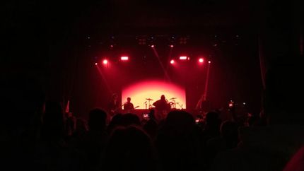 Los Viejos de Arriba, el tributo platense a Bersuit Vergarabat, se presenta en la ciudad