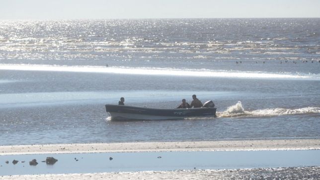 angustia y desesperacion: los pescadores llevan seis dias desaparecidos y sigue la busqueda