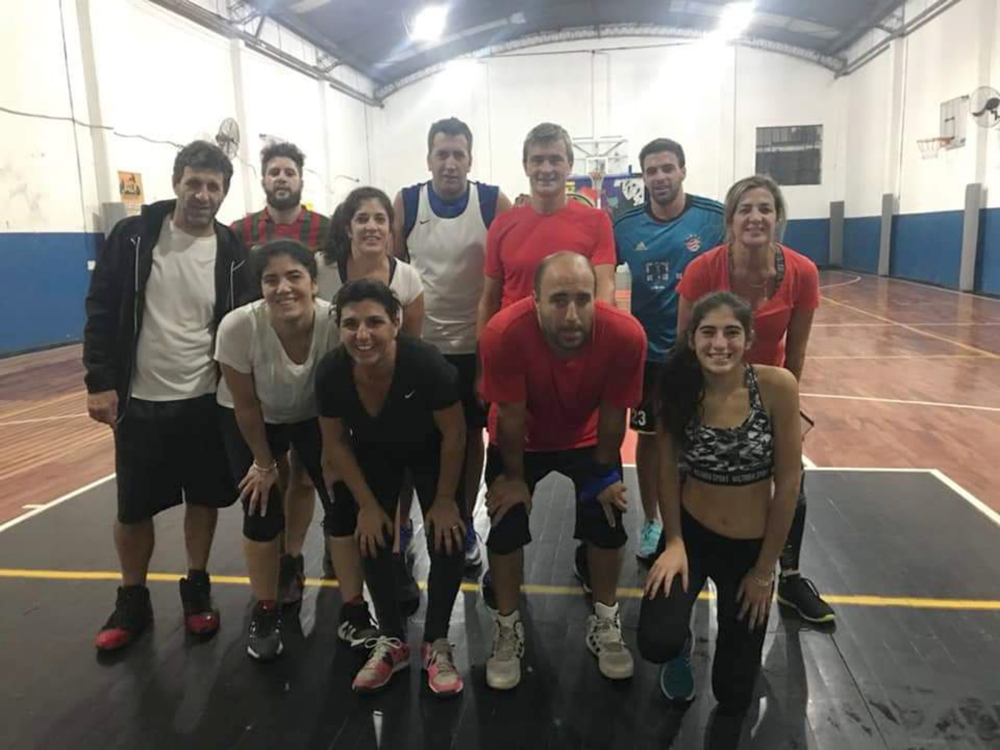 MaxiBásquet La Plata.png