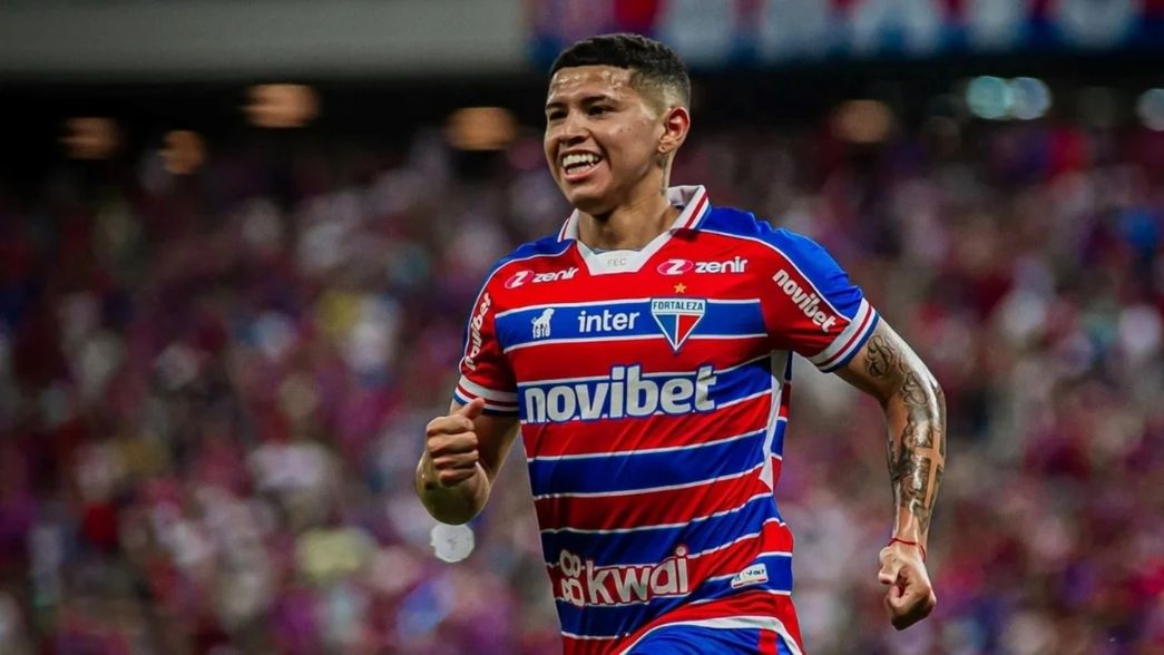 Estudiantes avanzó con todo por la llegada del extremo Imanol Machuca