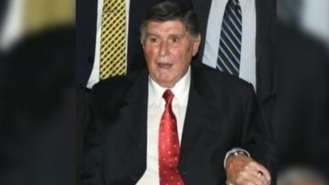 dolor en gimnasia por la muerte de roberto vicente ex presidente del club