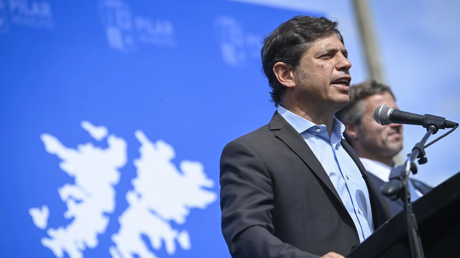 kicillof apunto contra milei por la toma de deuda con el fmi