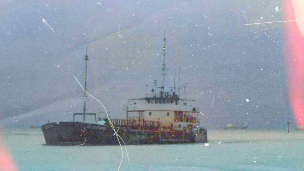 Los marineros que vivieron la final del 86 a bordo de un barco frente al Puerto La Plata