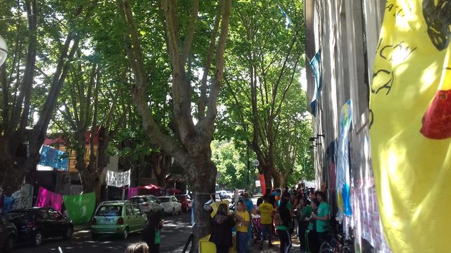 voto a voto, en el futuro de la facultad de bellas artes no hay nada escrito