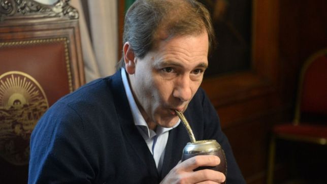 ¿cual fue la invitacion de julio garro a florencia saintout en medio de los festejos?