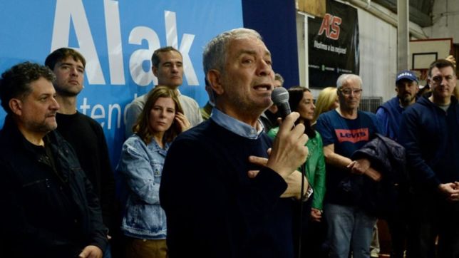 el peronismo platense ratifico su apoyo a la candidatura a intendente de julio alak