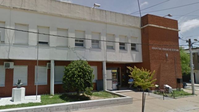 batalla campal en el hospital cestino con una brutal pelea entre barras de cambaceres