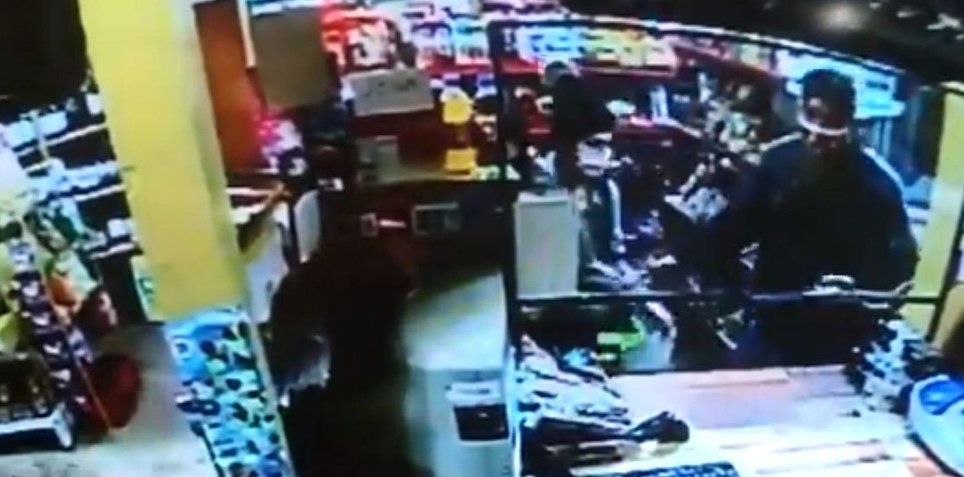 1597242830441.jpg?x=68&y=2&width=1122&height=561&rotate=0&scaleX=1&scaleY=1&ow=1267&oh=570&&cw=1920&ch=950