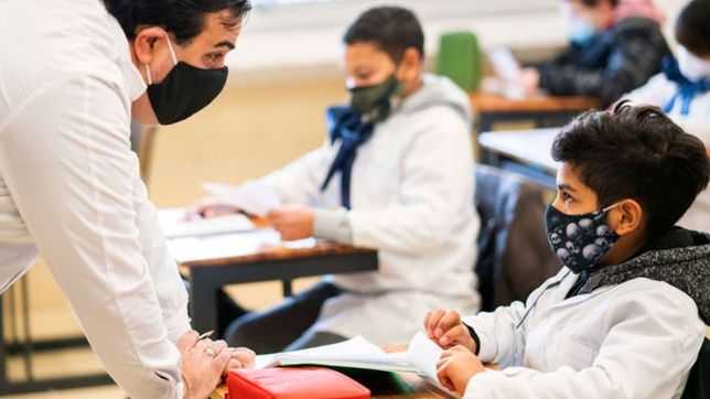 ¿cual es el indice que deberan cumplir las escuelas para dejar de usar barbijos?
