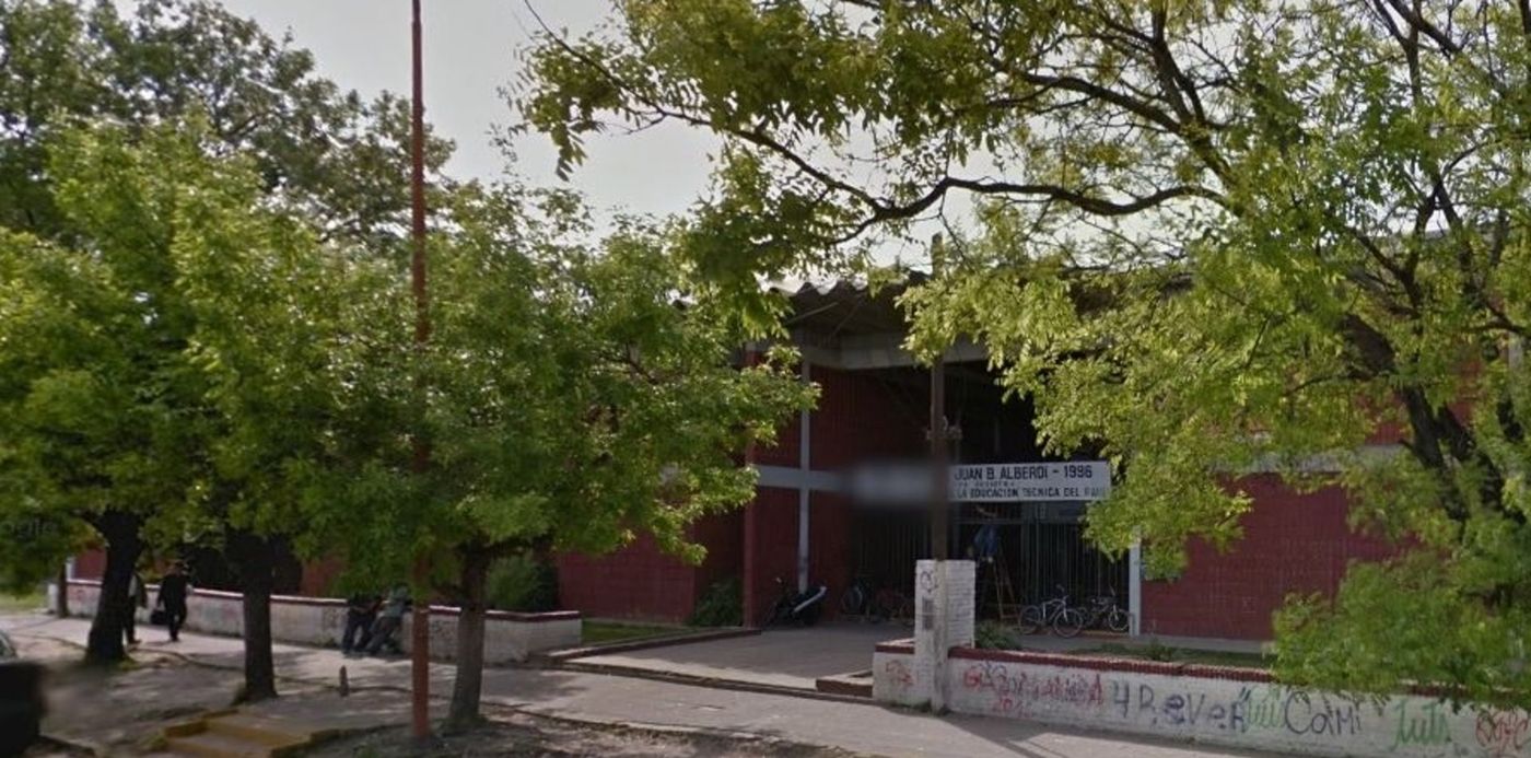 1541167093635.jpg?x=18&width=895&height=447&rotate=0&scaleX=1&ow=934&y=13&scaleY=1&oh=492&&cw=1920&ch=950