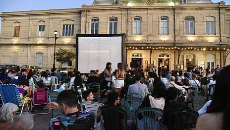 Con nuevas películas, largometrajes y cortometrajes: el Cine Móvil regresa este fin de semana
