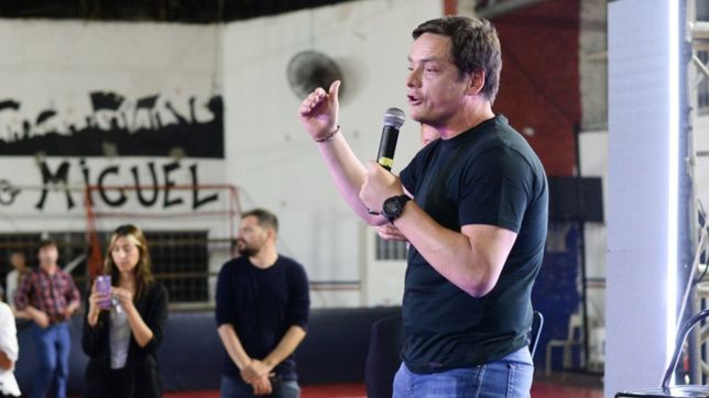 voto menos del 20% del padron y nicoletti se impuso por poco en la ucr de la plata