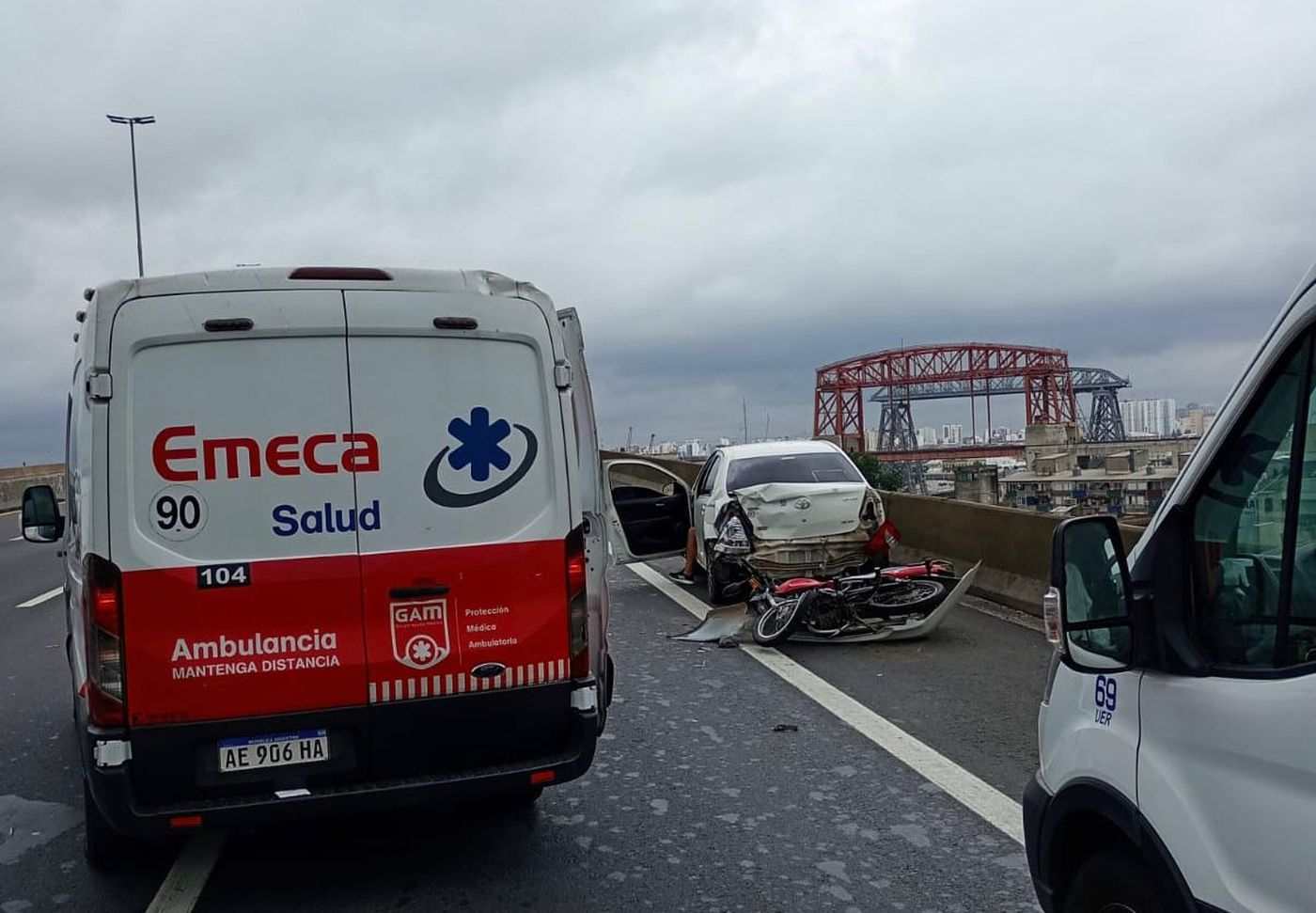 El accidente de tránsito en la Autopista La Plata-Buenos Aires generó importantes demoras