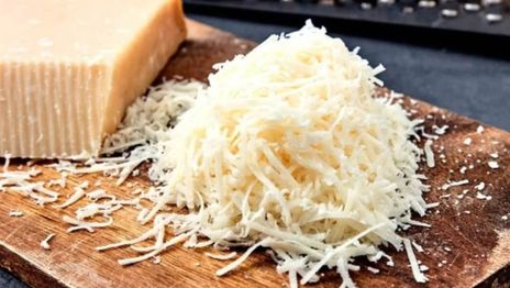Prohíben el consumo de un queso rallado, un aceite de girasol y otros tres productos