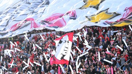 Hinchada Estudiantes (3).jpg