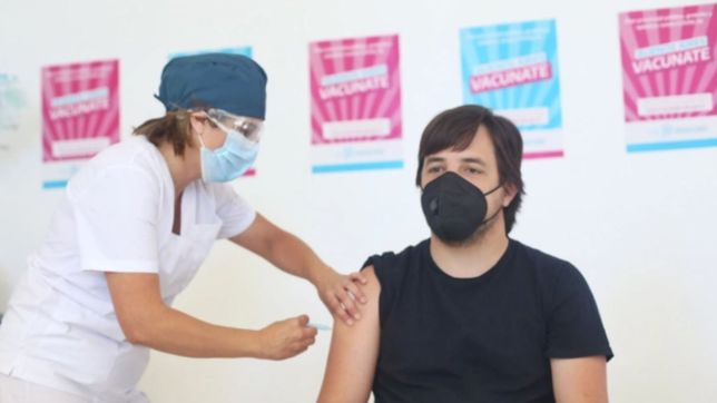 provincia insiste en diferir las segundas dosis contra el covid-19 hasta tres meses