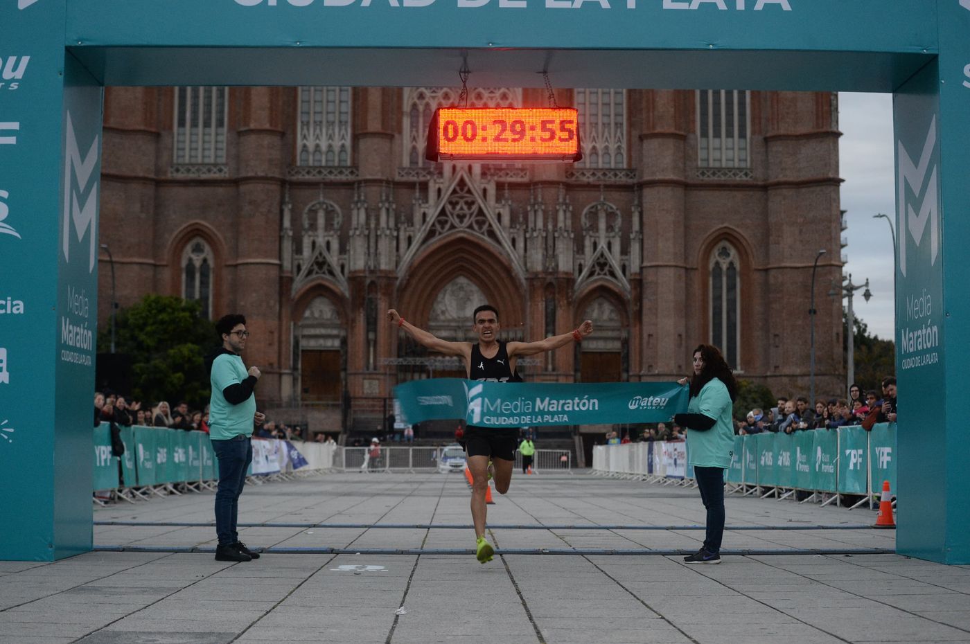 Ganadores Media Maratón La Plata 2024 (7).jpeg