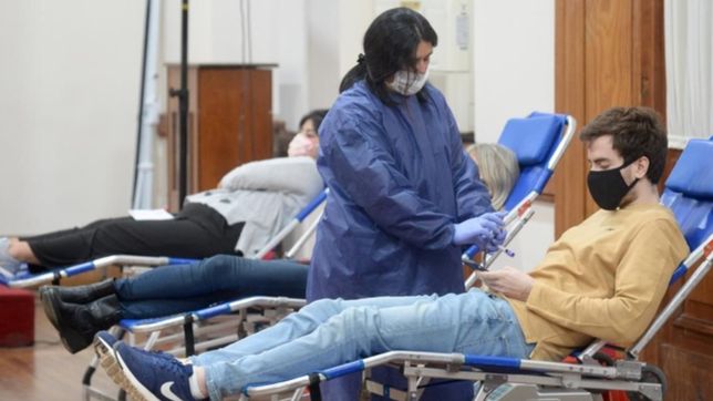 fue un exito la colecta de sangre de la unlp y el instituto de hemoterapia en el rectorado