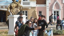 los mas chicos disfrutaron de un sabado a pleno sol y lleno de juegos en la republica de los ninos