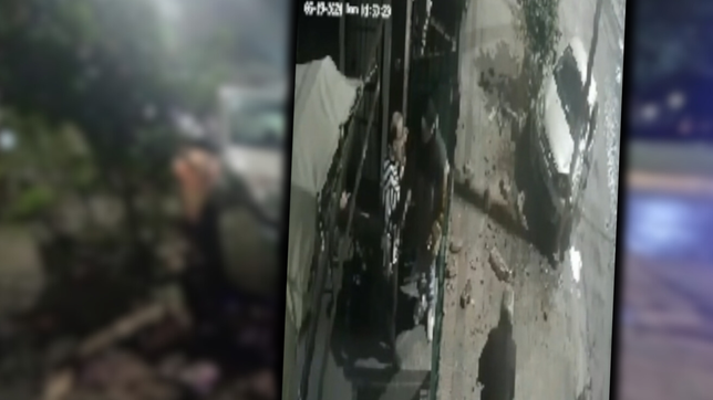 asi fue el accidente del policia que manejaba borracho por la plata y se estrello contra un poste