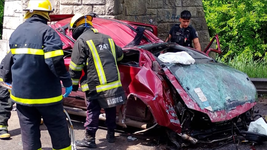 perdio el control de la camioneta, se estrello contra un puente y murio perdio el control de la camioneta, se estrello contra un puente y murio
