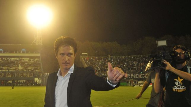 guillermo barros schelotto dijo que quiere terminar en gimnasia y desperto el enojo de los hinchas triperos