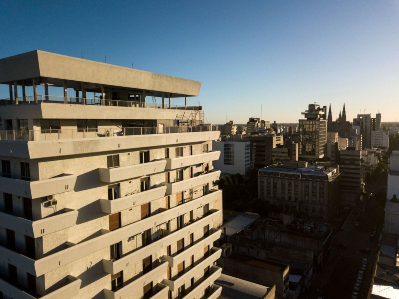 edificio 7 y 50